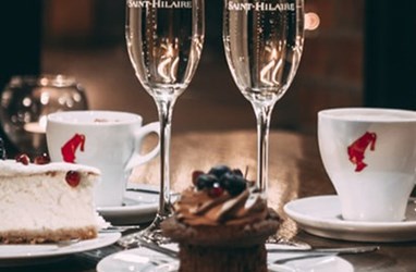 Why Champagne and Chocolates are the Perfect Gifts for Her Image