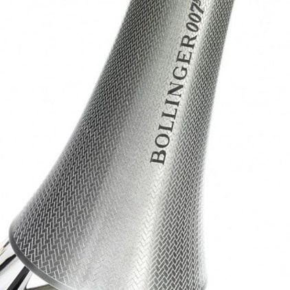 View Bollinger James Bond Spectre R.D 1988 Magnum Encased in Saint Louis Crystal Ice Bowl number 1