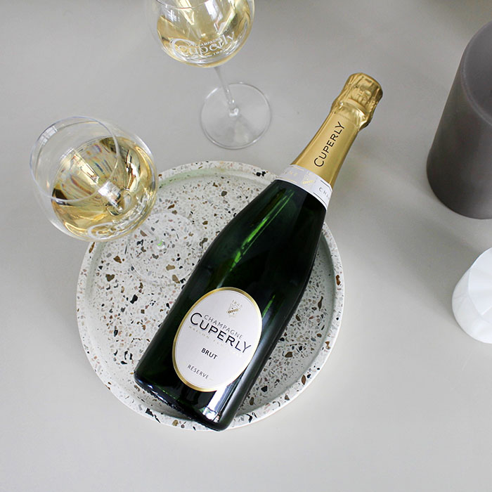 Secondery 2-Photo-Produit-Champagne-Cuperly-Reserve-Brut.jpg