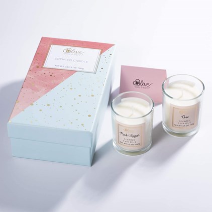 View Love Body & Earth 2 Scented Candle Gift Box number 1