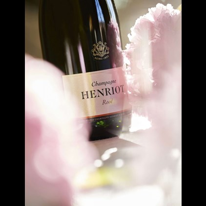 View Henriot Rose Champagne 75cl number 1