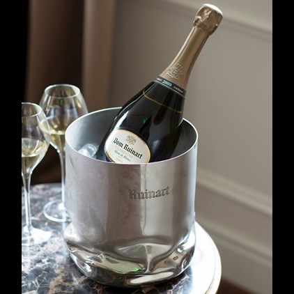 View Dom Ruinart Blanc de Blancs 2010 Vintage Champagne 75cl number 1