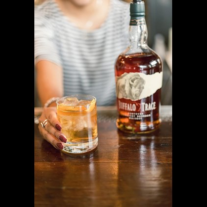 View Buffalo Trace Kentucky Straight Bourbon Whiskey 70cl number 1