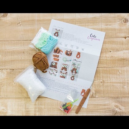 View Threaders Cute Companions Crochet Kit - Olly the Owl Miniature Handheld number 1