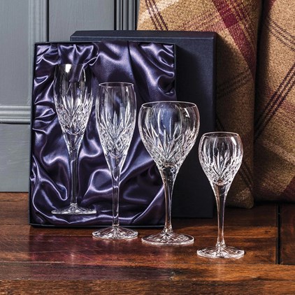 View 2 Royal Scot Crystal Champagne Flutes - Highland - PRESENTATION BOXED number 1
