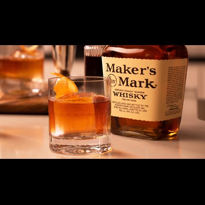 View Maker's Mark Kentucky Straight Bourbon Whisky 70cl number 1