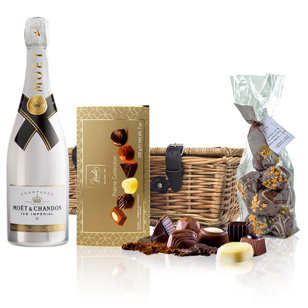 Moet and Chandon Ice White Imperial 75cl And Chocolates Hamper