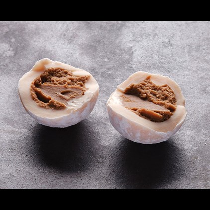 View Charbonnel et Walker Pink Marc de Champagne Truffles (135g) number 1
