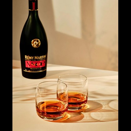 View Remy Martin VSOP Cognac 70cl And Chocolates Hamper number 1