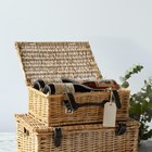 View Moet Ice White and Moet Ice White Rose Duo Hamper (2x75cl) number 1