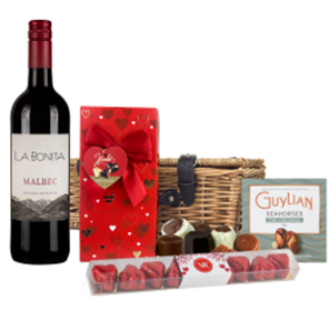 Buy La Bonita Malbec 75cl Red Wine And Chocolate Love You Hamper