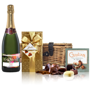 Buy Personalised Champagne - Xmas 1 Label And Chocolates Hamper