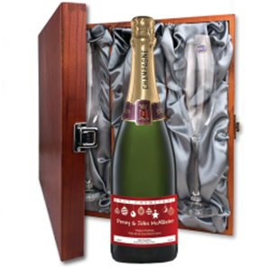 Buy Personalised Champagne - Xmas 2 Label And Flutes In Luxury Presentation Box